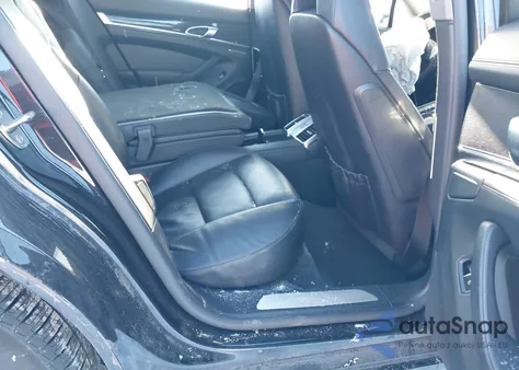 2010 Porsche Panamera 4S/S from USA, damaged, VIN WP0AB2A78AL063353